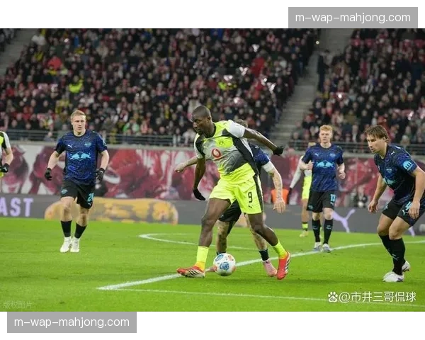 汉堡保级压力增大，客场战绩不佳成主要隐患